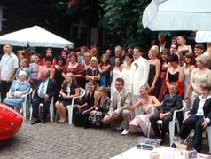 Feier im Innenhof